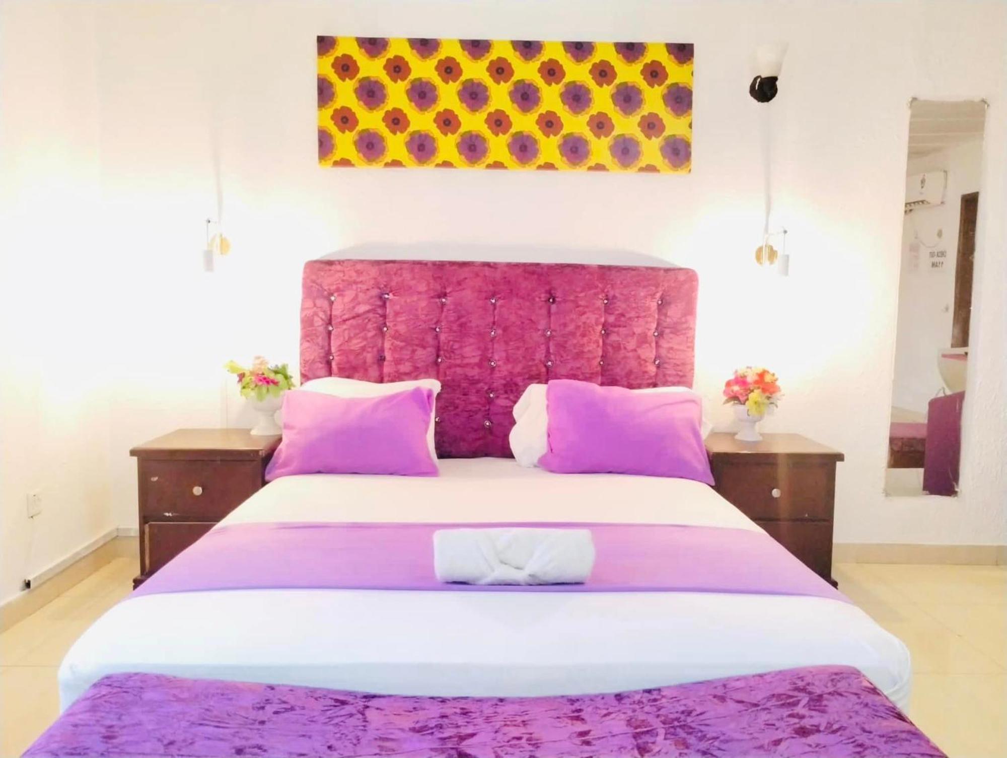 פריטאון Zunox Guest House מראה חיצוני תמונה